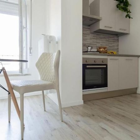 One Flat/Studio,Busto ArsizioCenter,With Terrace Ngoại thất bức ảnh
